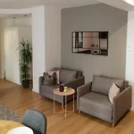 Апартаменти Abby - Old Town Centre I Carpark Nearby I Self Check-in *