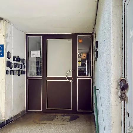 Abby - Old Town Centre I Carpark Nearby I Self Check-in * Бухарест