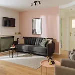 Abby - Old Town Centre شقة بوخارست