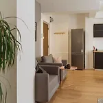 Abby - Old Town Centre *