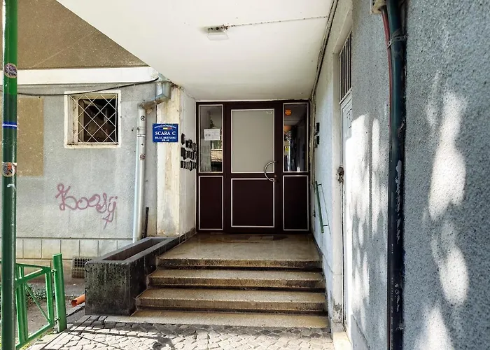Abby - Old Town Centre Apartment *