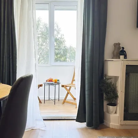 Abby - Old Town Centre