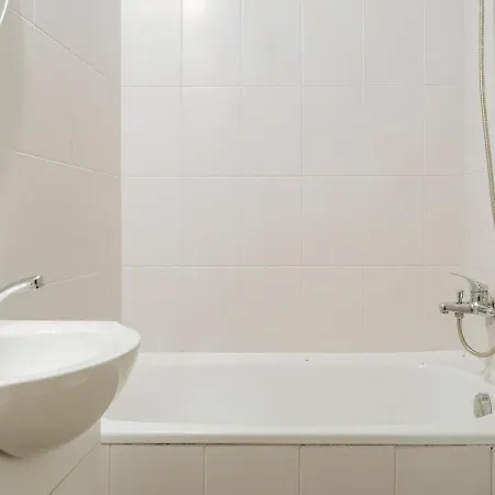 Abby - Old Town Centre I Carpark Nearby I Self Check-in Apartament Bucureşti